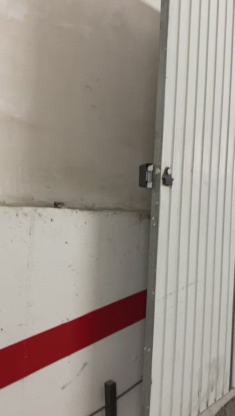 PUERTA DE GARAJE ABATIBLE SIN TOPE