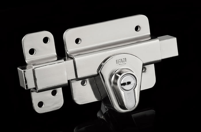 CERROJO CON CILINDRO COLOCADO